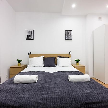 Cracow Rent Apartments - Spacious Apartments For 2-7 People In Quiet Area - Kolberga Street Nr 3 - 10 Min To Main Square By Foot Cracovia Esterno foto