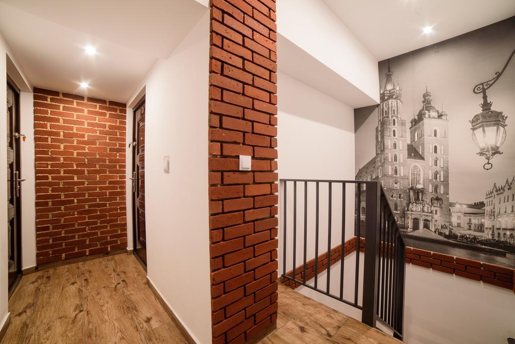 Cracow Rent Apartments - Spacious Apartments For 2-7 People In Quiet Area - Kolberga Street Nr 3 - 10 Min To Main Square By Foot Cracovia Esterno foto