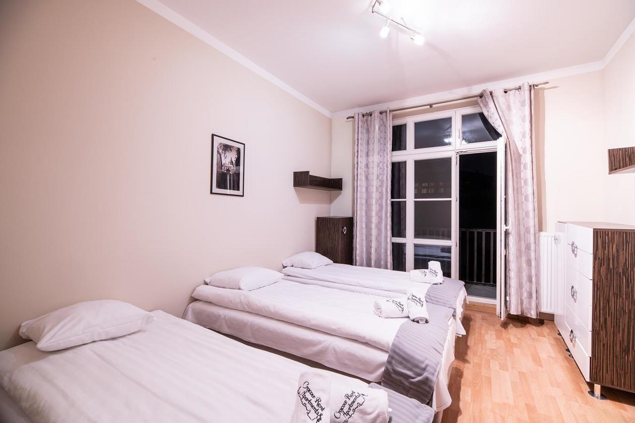 Cracow Rent Apartments - Spacious Apartments For 2-7 People In Quiet Area - Kolberga Street Nr 3 - 10 Min To Main Square By Foot Cracovia Esterno foto