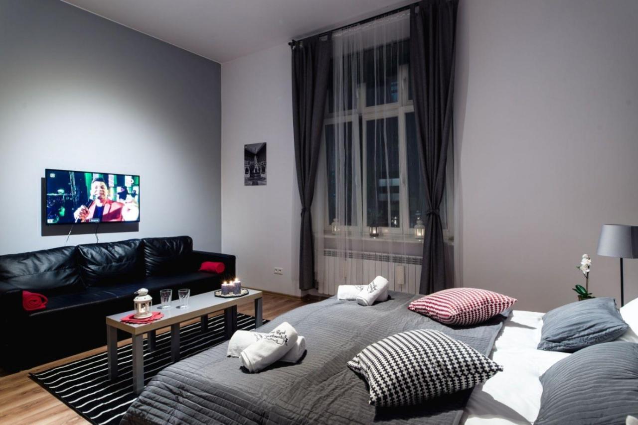 Cracow Rent Apartments - Spacious Apartments For 2-7 People In Quiet Area - Kolberga Street Nr 3 - 10 Min To Main Square By Foot Cracovia Esterno foto